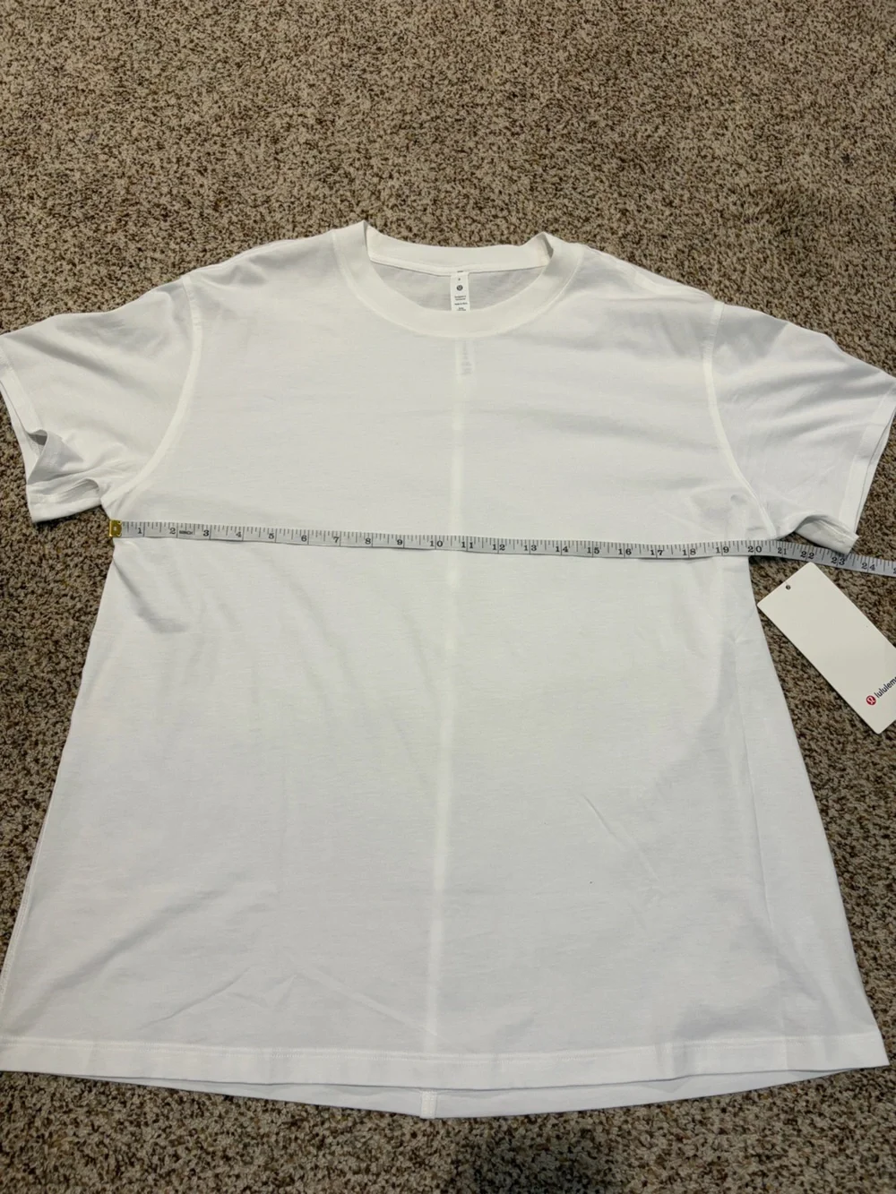 lululemon athletica White Short Sleeve Crew Tee - Women's NWT